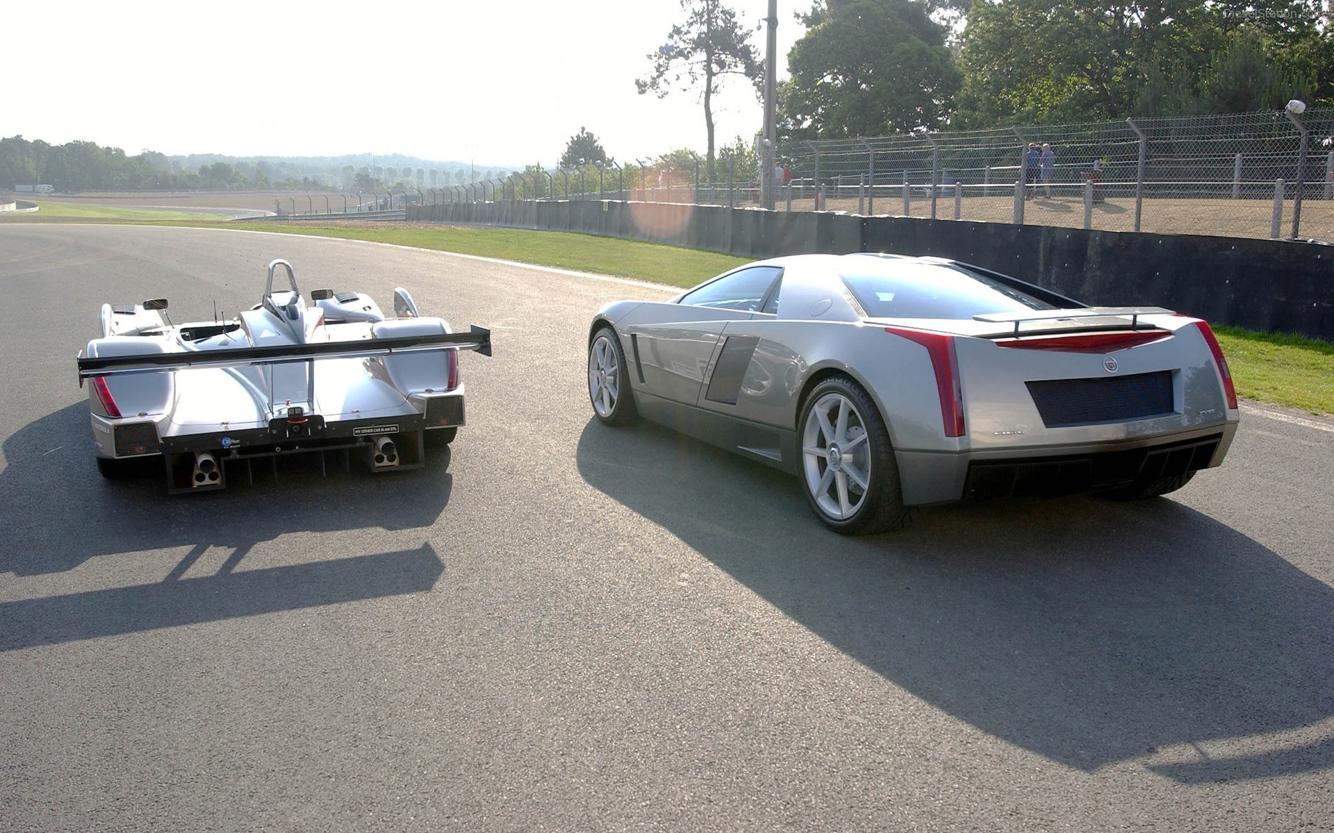 Cadillac Cien Concept